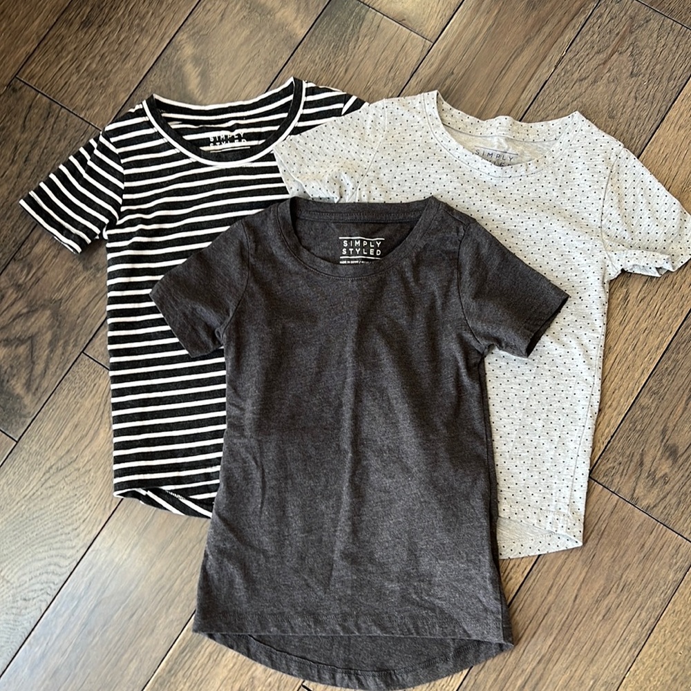 3 size 7/8 tee shirts